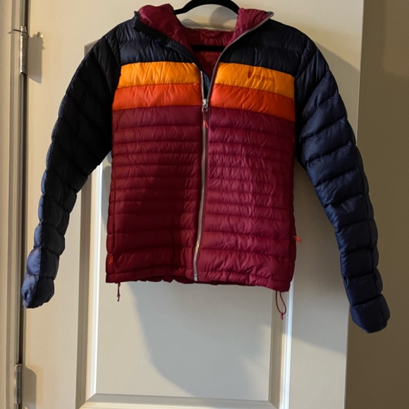 Cotopaxi Women's Fuego Hooded Down Jacket - Picture 4 of 6